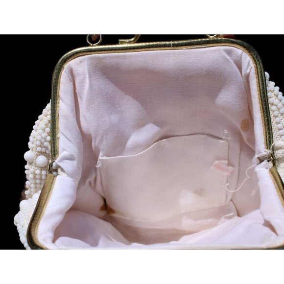 Vintage White Beaded Purse With Handle & Gold Clasp - Picture 9 of 11